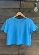 Load image into Gallery viewer, Premium Cotton Crop Tees