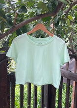 Load image into Gallery viewer, Premium Cotton Crop Tees