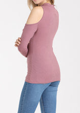 Load image into Gallery viewer, Cold Shoulder Ribbed Top