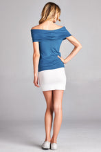 Load image into Gallery viewer, Off Shoulder Solid Top