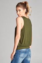 Load image into Gallery viewer, Sleeveless Shirred Front Solid Tank Top
